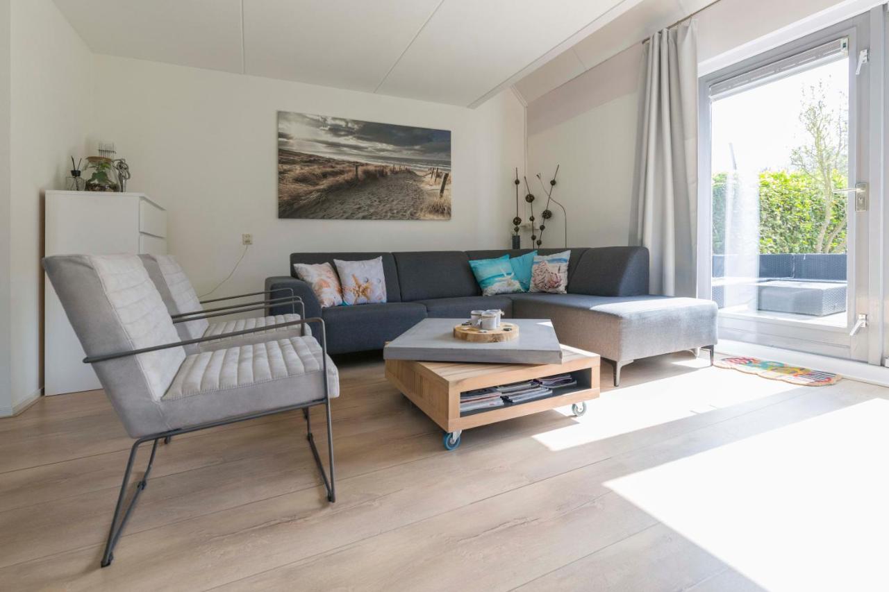 Vakantiehuis Op Villapark Oesterbaai Aan Zee , Met Speeltuin Grenzend Aan De Tuin Wemeldinge Zewnętrze zdjęcie