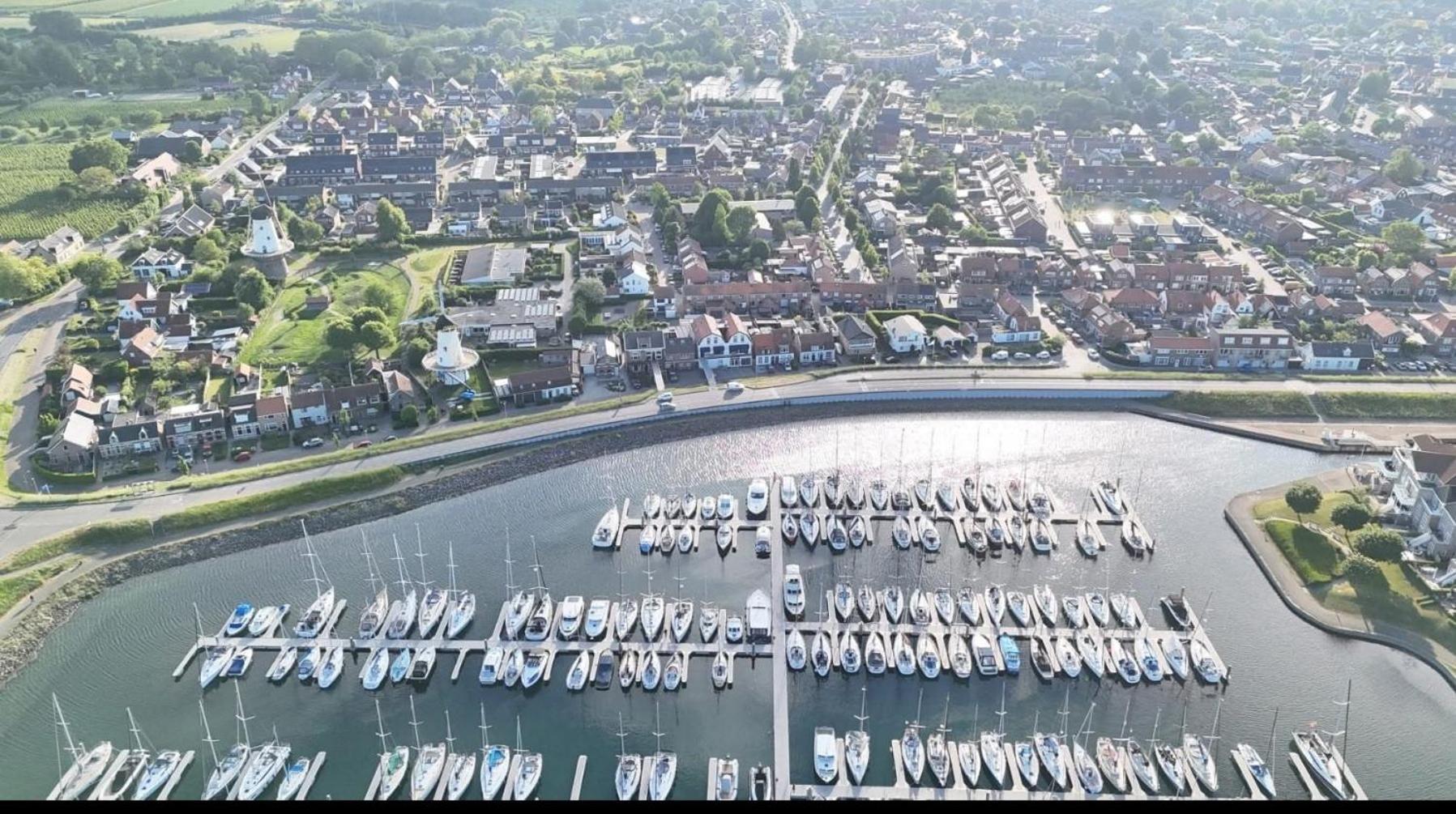 Vakantiehuis Op Villapark Oesterbaai Aan Zee , Met Speeltuin Grenzend Aan De Tuin Wemeldinge Zewnętrze zdjęcie